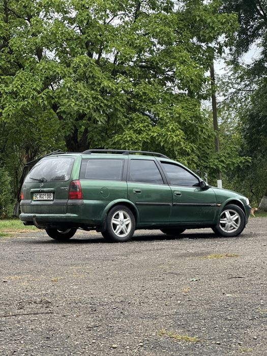 Opel vectra 1.8 1997