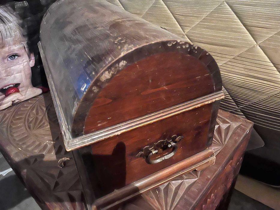 Bau em Madeira Genuíno Rustico