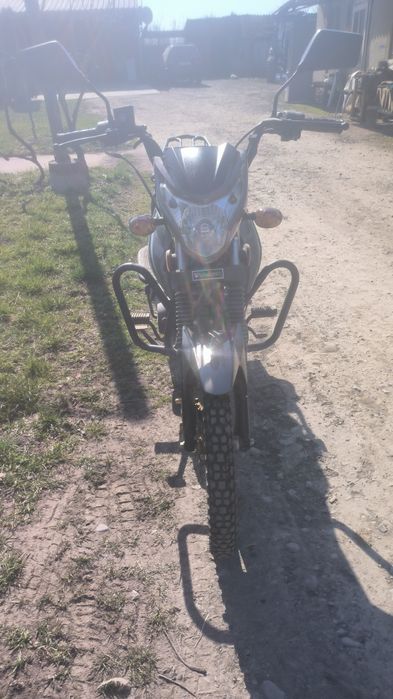 Продам мотоцикл спарк 125