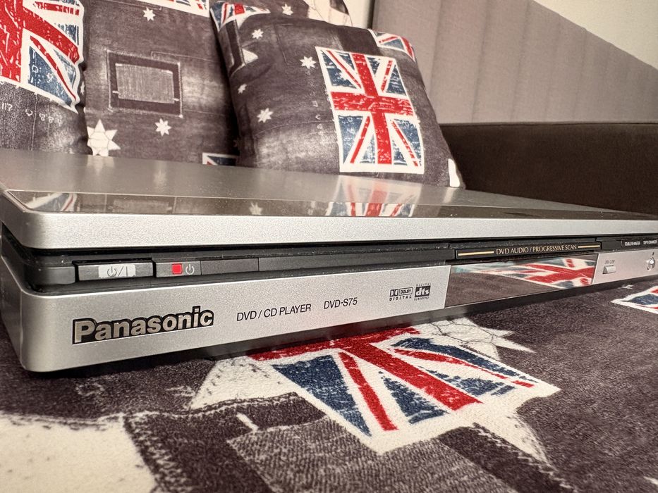 Panasonic DVD-s75