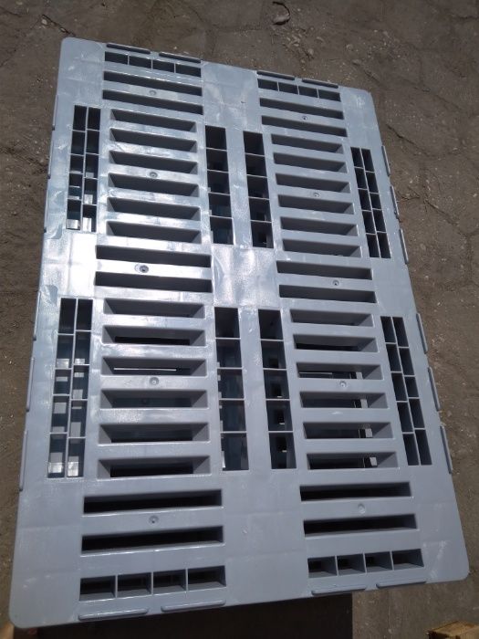 PALETA H1 euro 120X80 używane szare plastikowe palety H1 szare 180zł