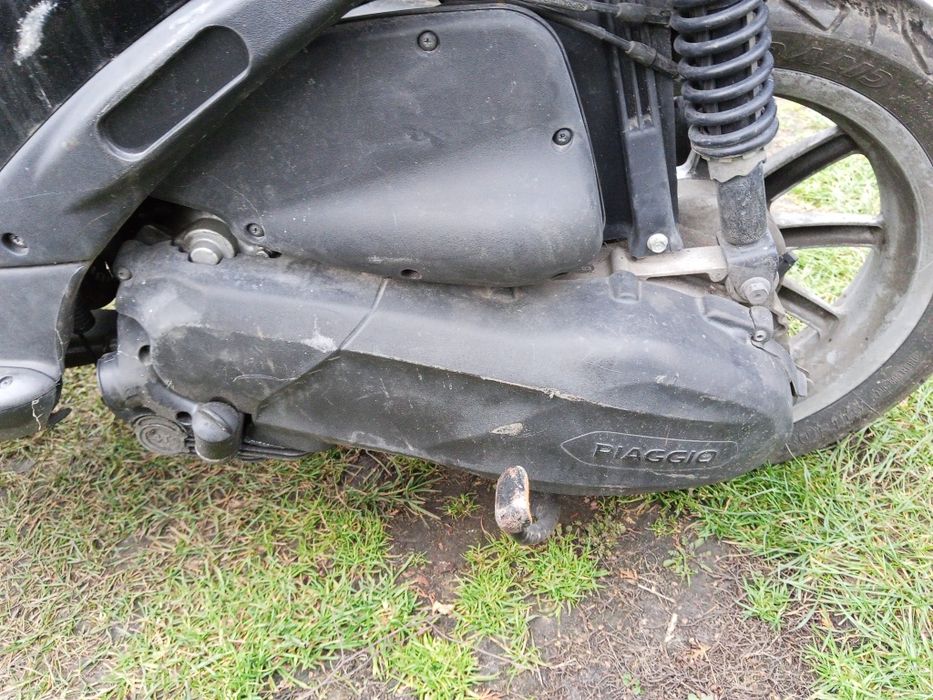 Piaggio Liberty 50 /125 na części