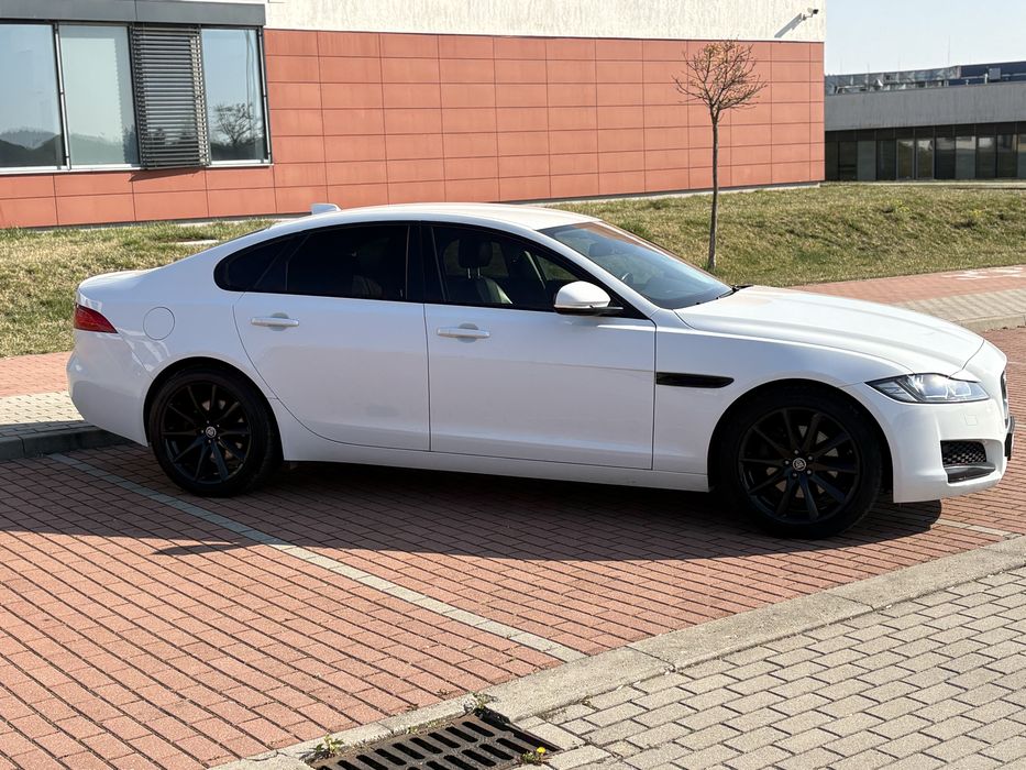 Jaguar XF 2.0d  240 PS 2017 | Automat | Skóra | Navi