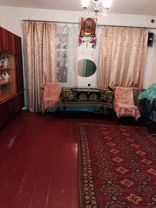 Здам будинок без зручностей в м.Коростень