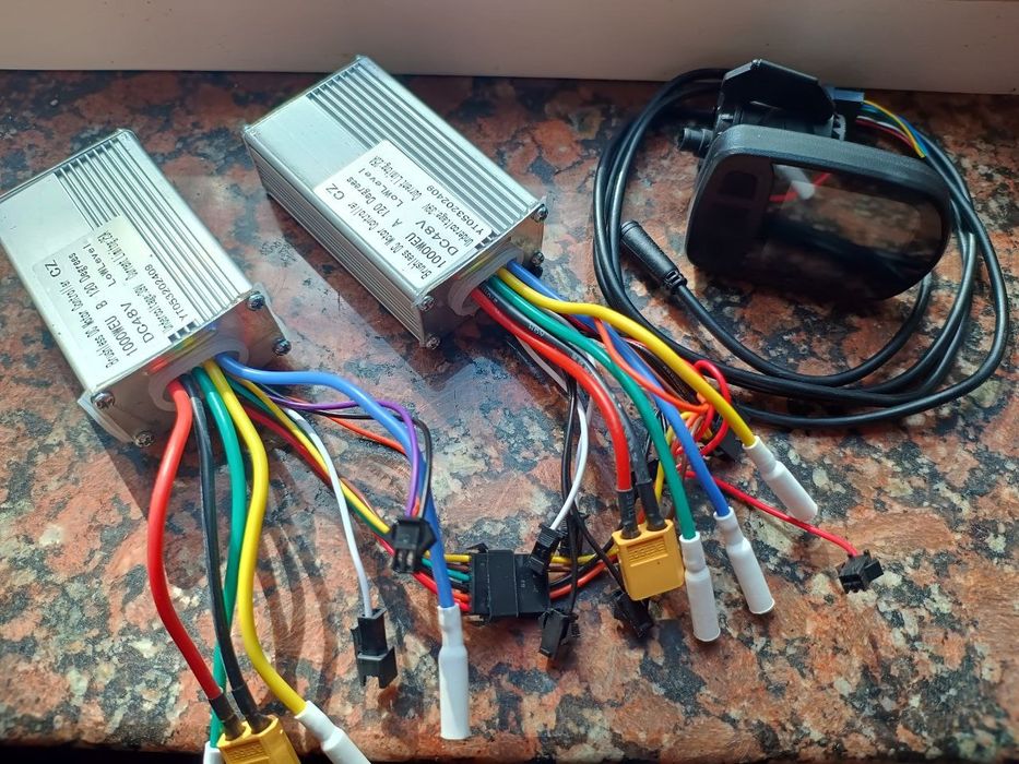 Подвійний контроллер з дісплеєм 48V 50A