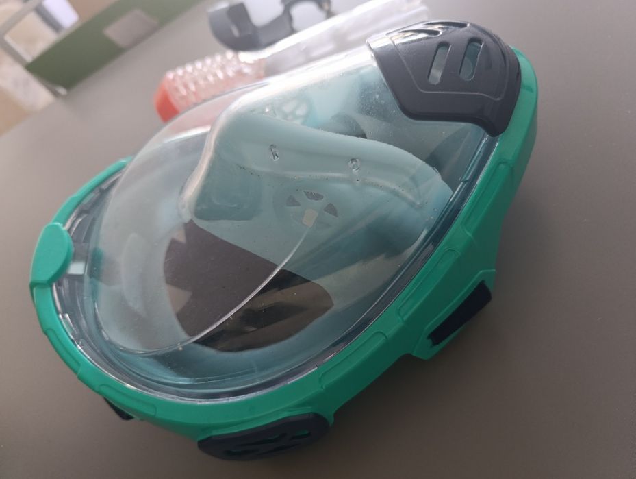 Máscara de snorkel completa