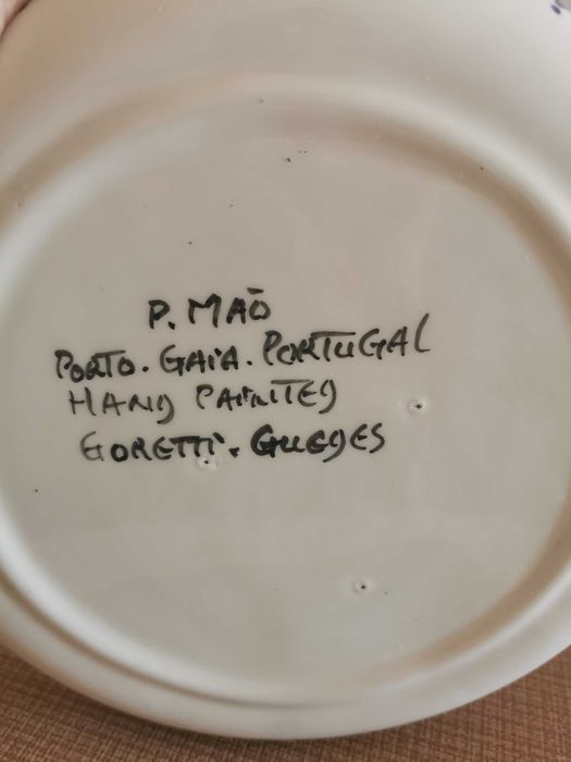 Taça grande em porcelana em tons azul pintada à mão