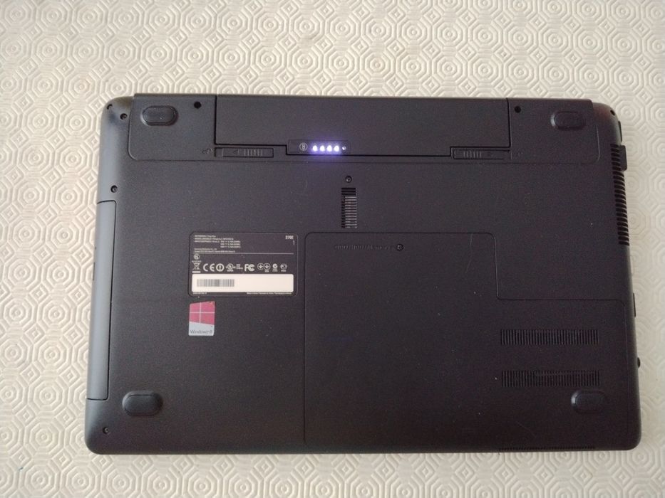 Samsung NP270E5E Laptop, i5 3230, 8 GB, 256 GB SSD, GeForce GTX 71064585831089026122