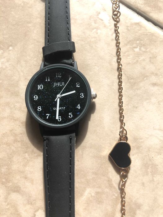 Conjunto de relógio e pulseira