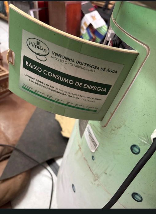 Ventoinha nebulizadora de pé