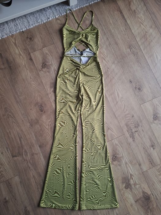 Rozmiar XS, H&M wzorzysty kombinezon dzwony flare retro