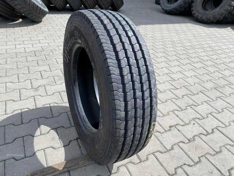 Opona używana prowadząca 215/75R17.5 GOODYEAR REGIONAL RHS II 10-12mm