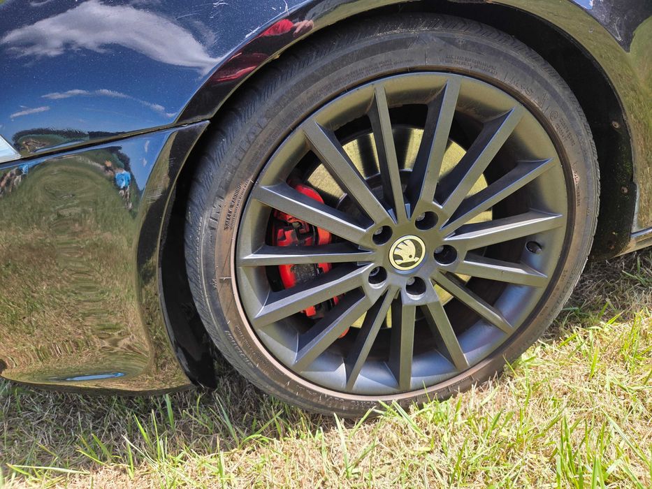 Scoda octavia / 2.0 VRS biały kruk