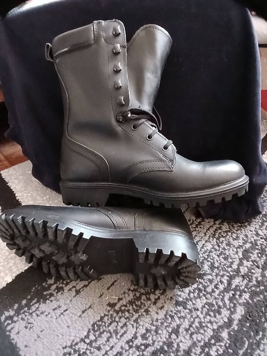 Берцы новые мужские.