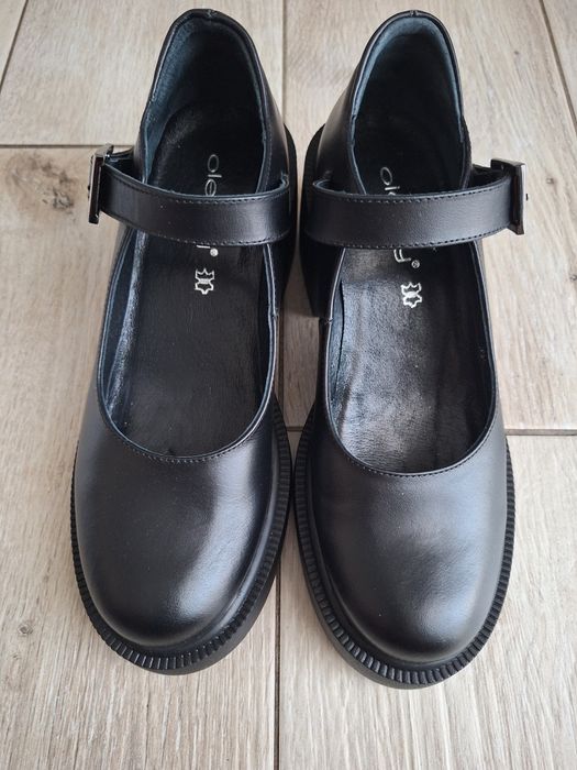Damskie buty Oleksy rozmiar 39 skóra naturalna - nowe