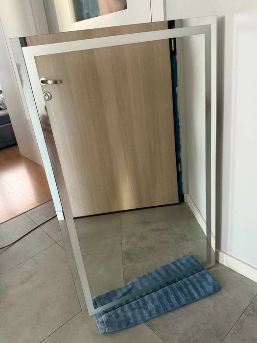 Lustro podświetlane łazienkowe LED 130x80