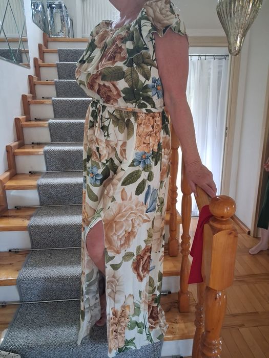 Sukienka letnia rozmiar 42