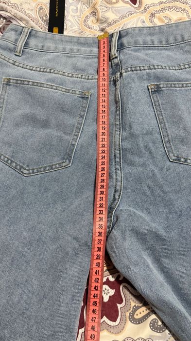 Джинсы кюлоты средняя посадка, голубые,с нашивками/принтом, р.40 (L)