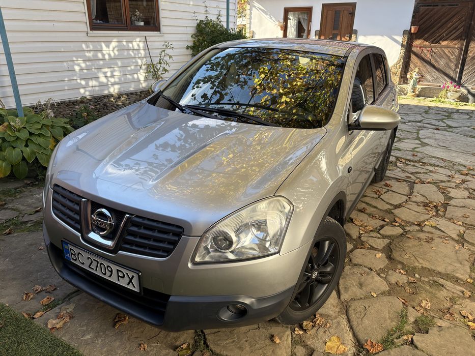 Nissan Qashqai J10
