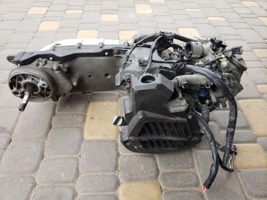 Продам двигун розборка запчастини скутер HONDA Sh 125сс 150і 300і