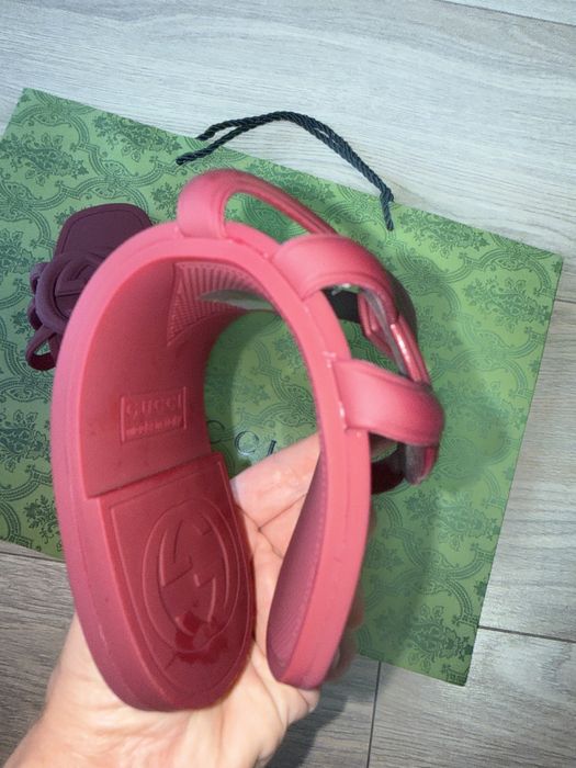 Klapki gumowe Gucci