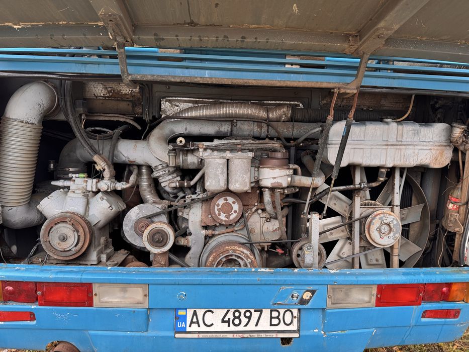 Продам автобус .Man