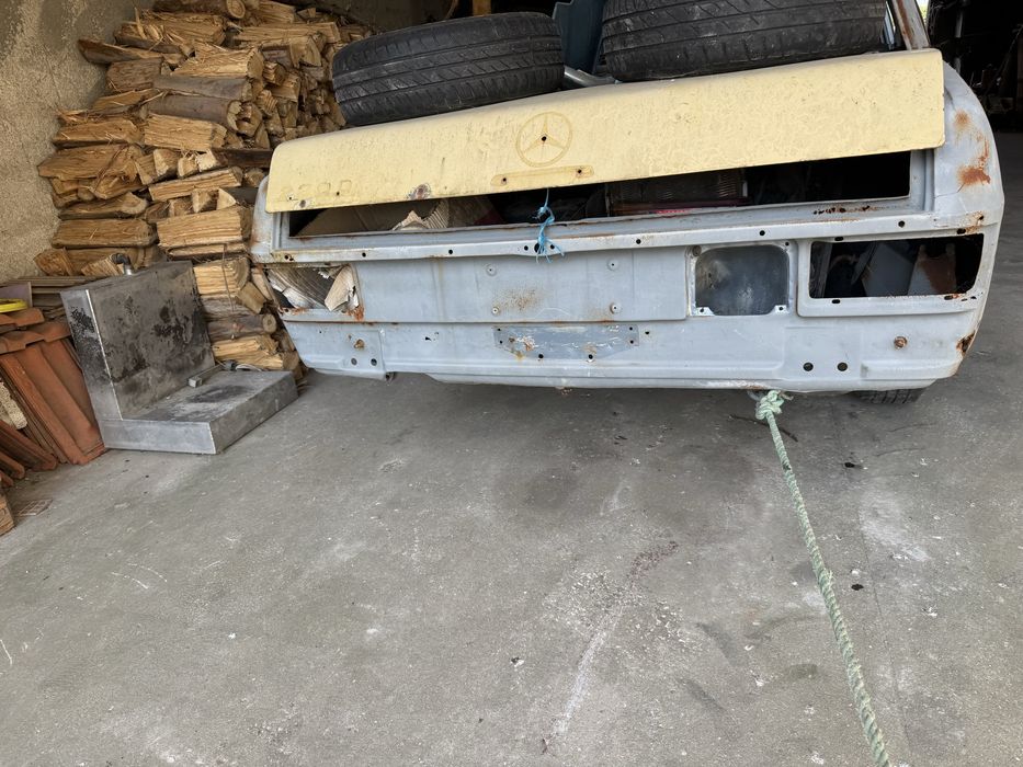 Vendo mercedes w115