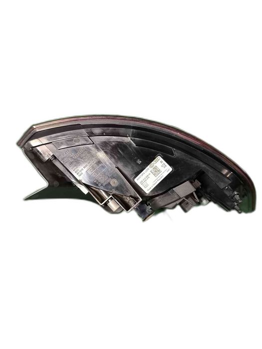 Farolim Direito AUDI A3 Sportback 8V4945070 (OEM) | 2SD01283802 (OEM) | AU373PA (OEM)