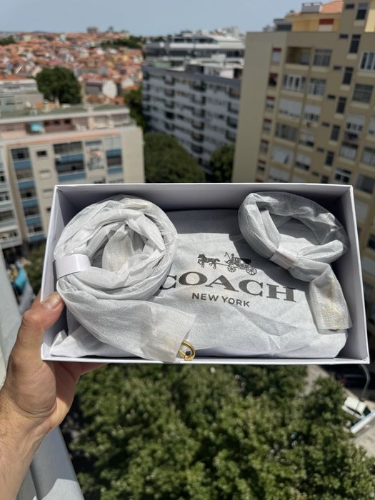 Bolsa coach novo com caixa