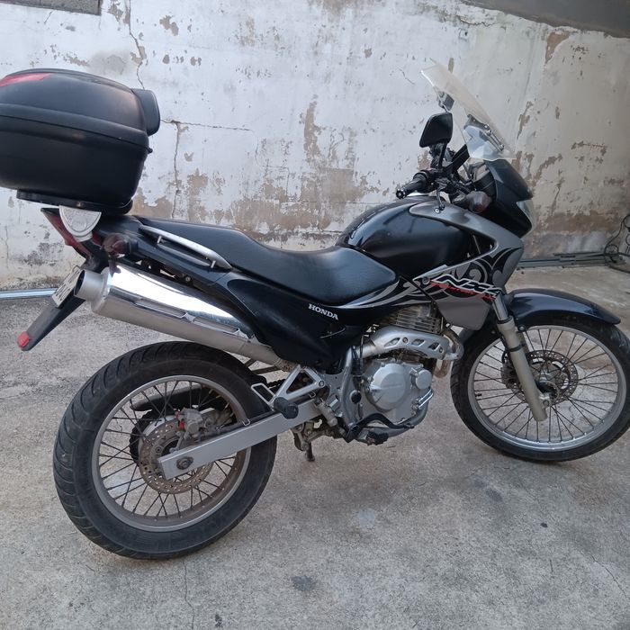 Honda NX4.        .