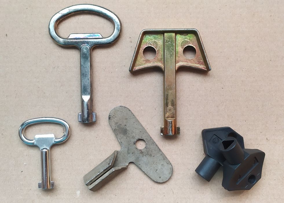 Ключи для электрошкафов