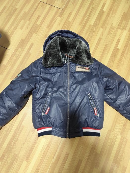 Дуже тепла зимова куртка