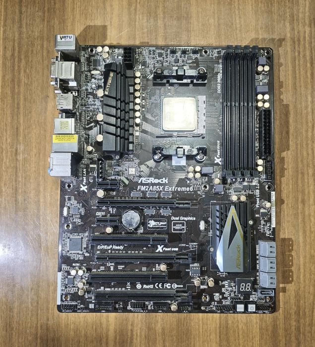 Материнка asrock fm2a85x extreme 6 с процесором amd a10-5800