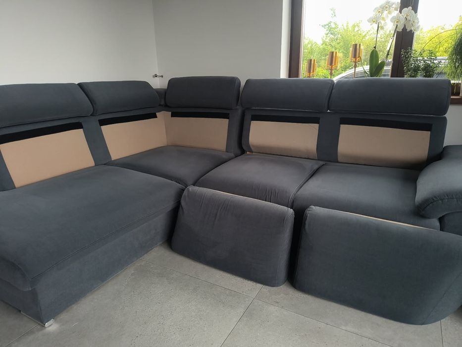 Czyste auto to podstawa  ! Świeża kanapa, dywan , zapraszam :)