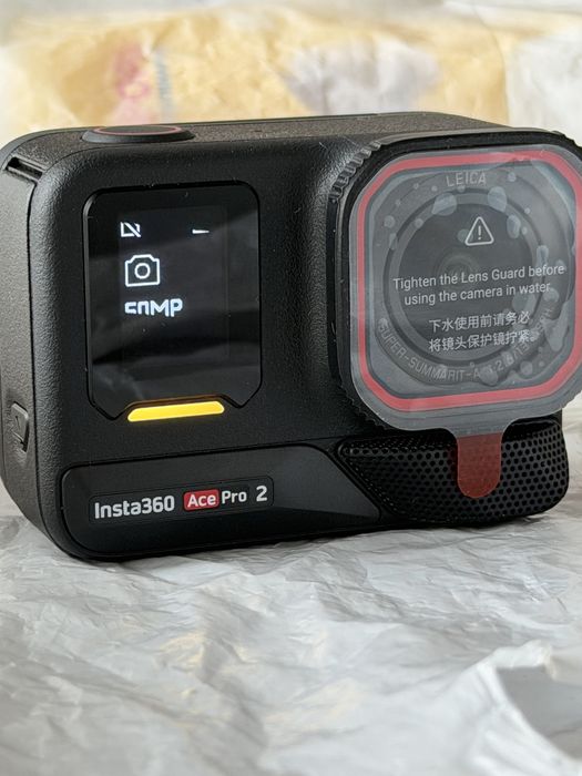Insta360 Ace Pro 2.