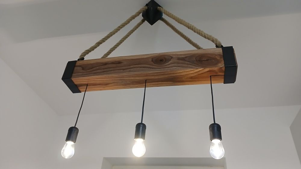 Żyrandol rustykalny