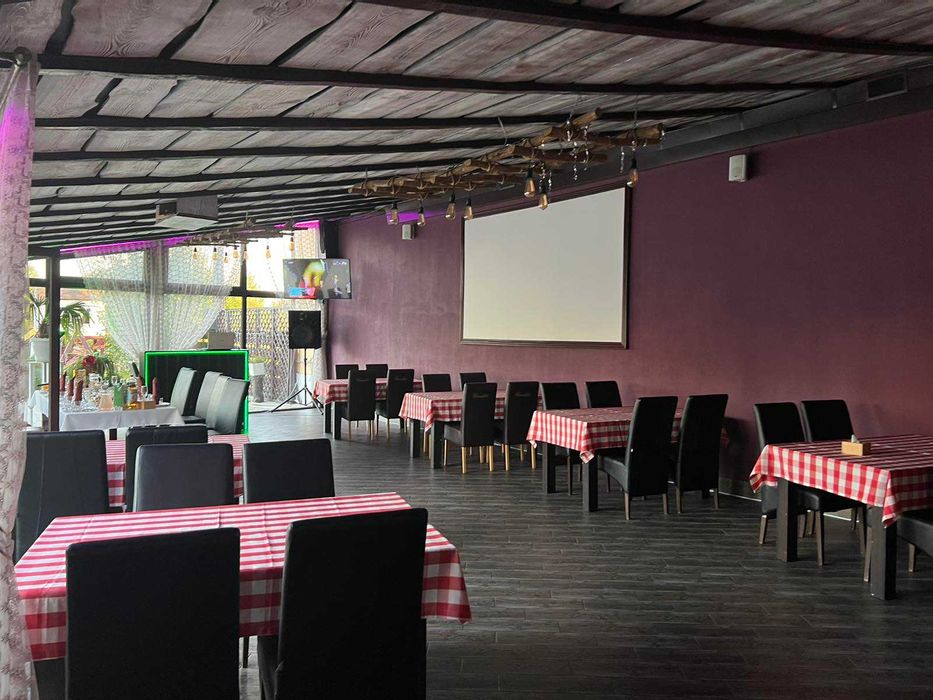 Приміщення діючого ресторану, м. Радехів