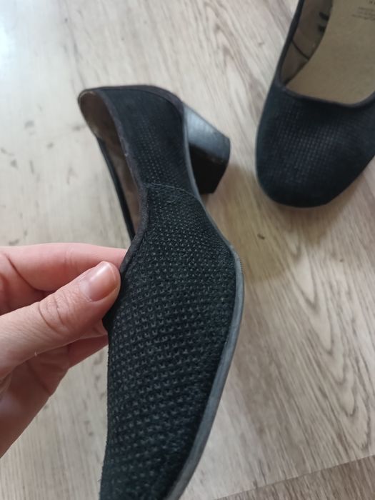 Buty czółenka skórzane skóra naturalna 39