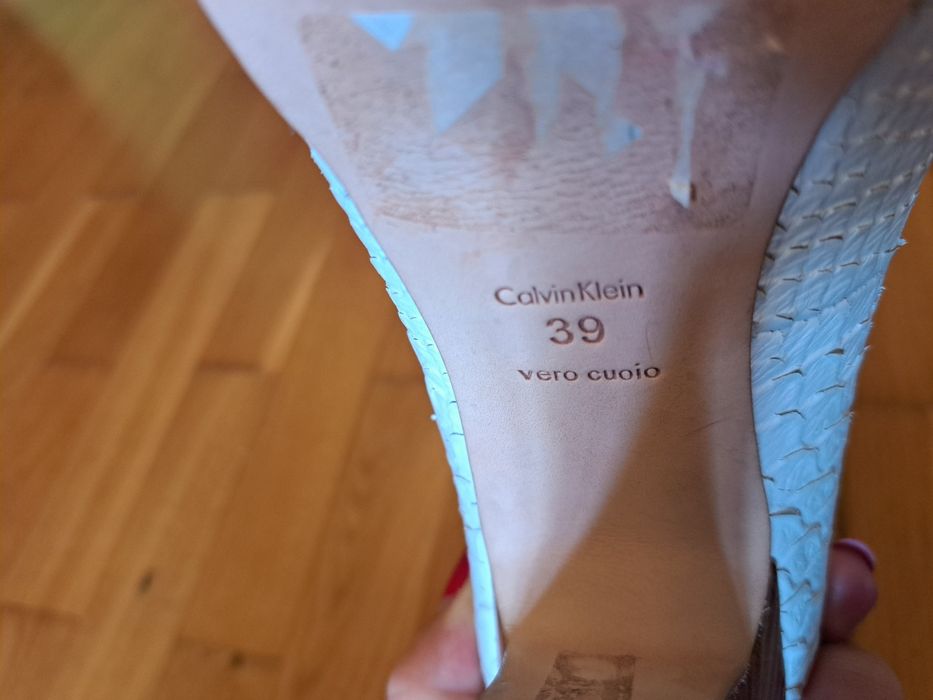 Pantofle buty calvin klein 39 klocek