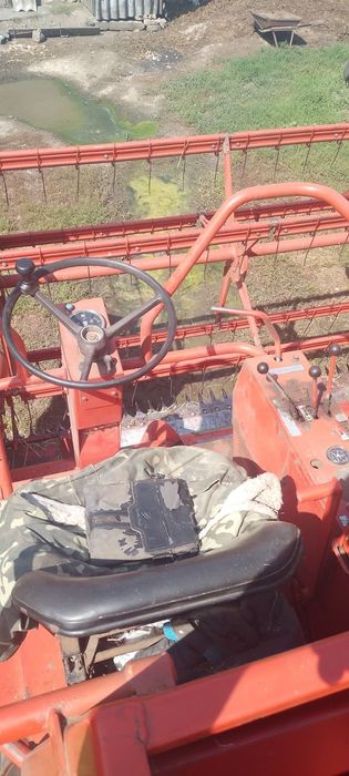 Продам комбайн масей фергісон 240