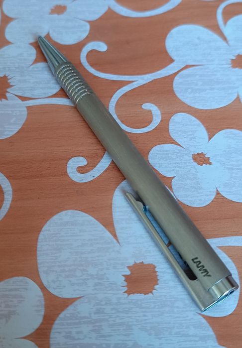 Продам ручку LAMY в гарному стані