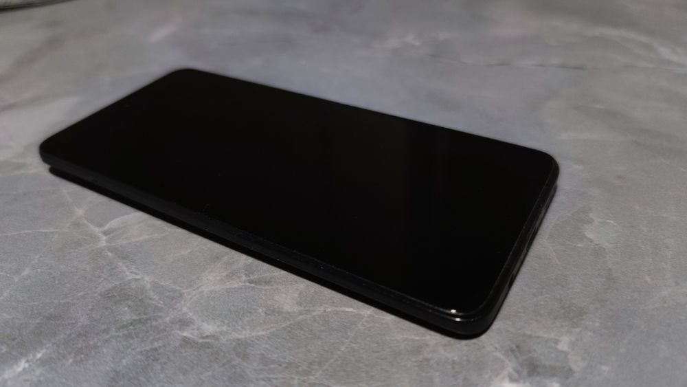 Отличный телефон Motorola G72 8/256