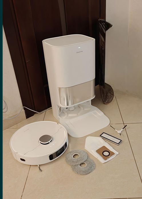 Dreame L10s Ultra • Робот-пилосос