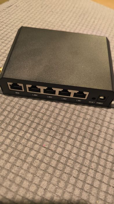 New 4G Router in Box64284328512002122