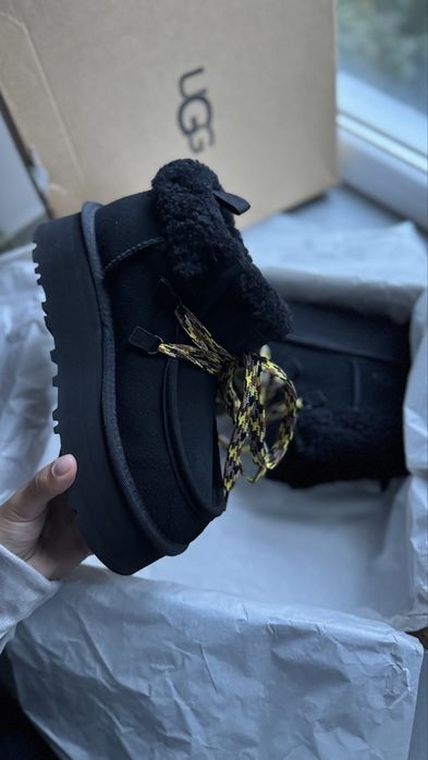 Замшеві черевики ugg чорні утеплені — zdjęcie 4