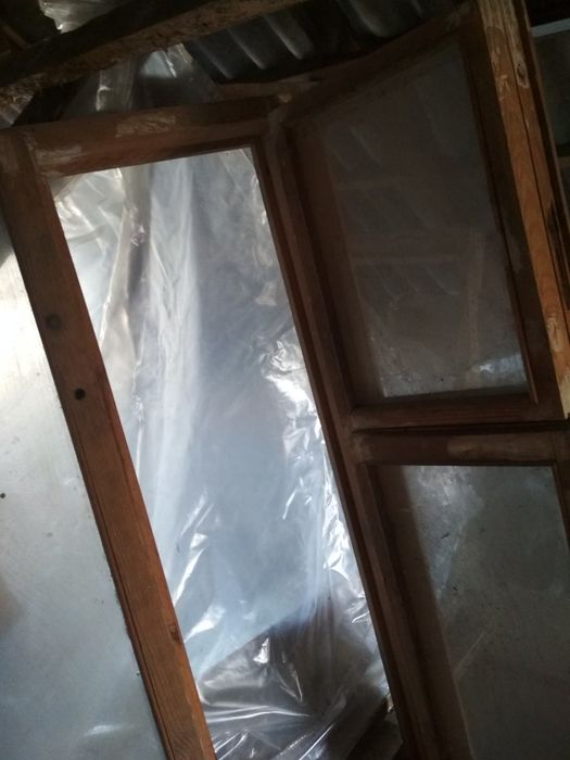 Вікна з лутками дерев'яні