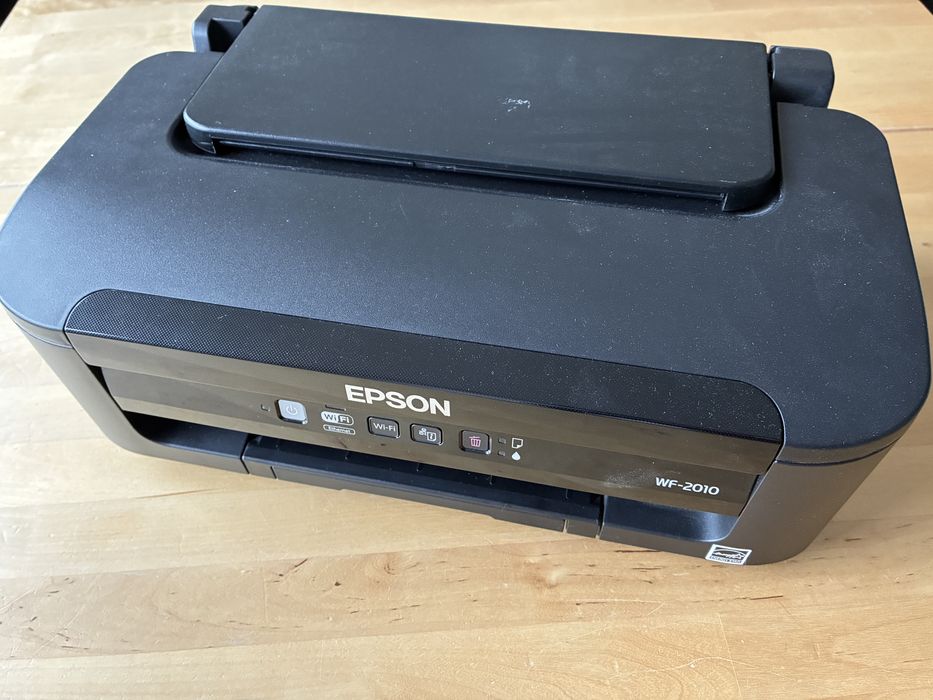 Impressora Epson WF2010 (danificada/para peças)