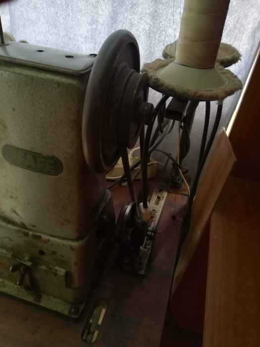 Máquina  Costura calçado PFAFF 28-9 BL