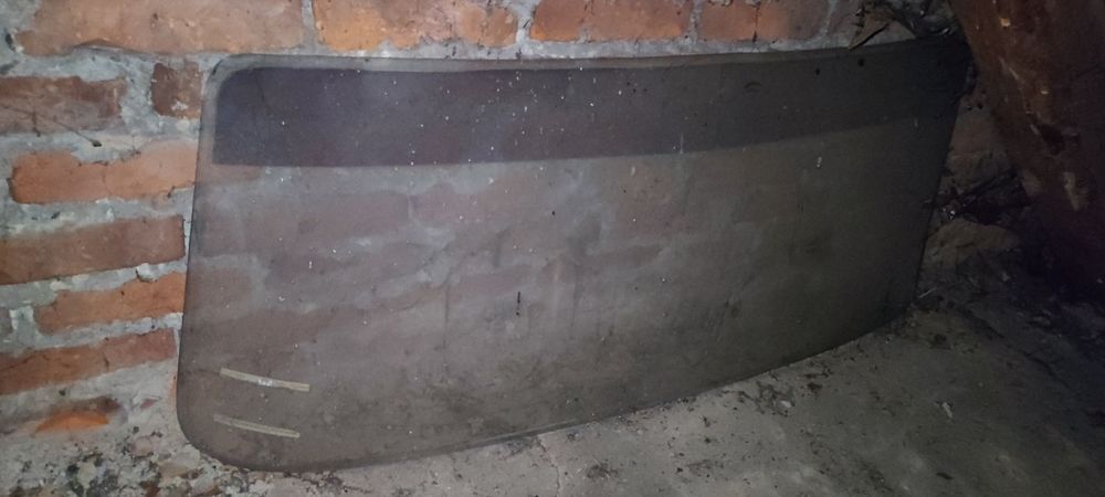 Скло вітрове(лобове),Ваз
