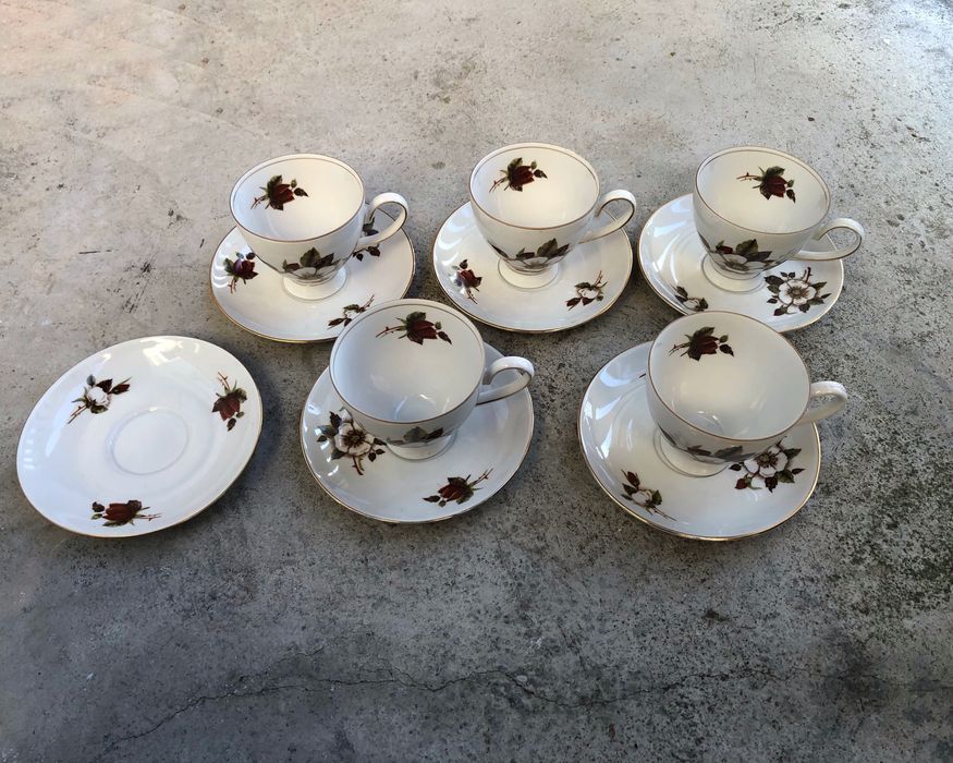 Porcelana Chodzież serwis kawowy talerzyki filiżanki porcelanowe antyk